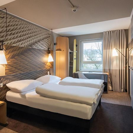 B&B Hotel Wuppertal-City Exterior photo